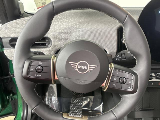 used 2025 MINI Hardtop car, priced at $34,984