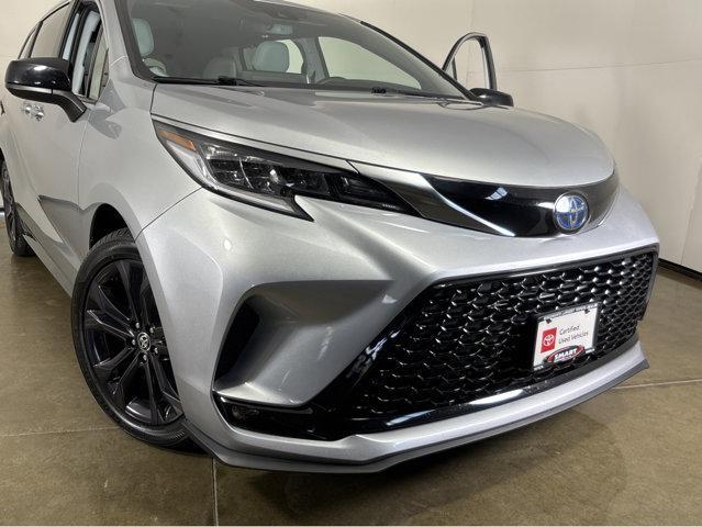 used 2022 Toyota Sienna car, priced at $44,997
