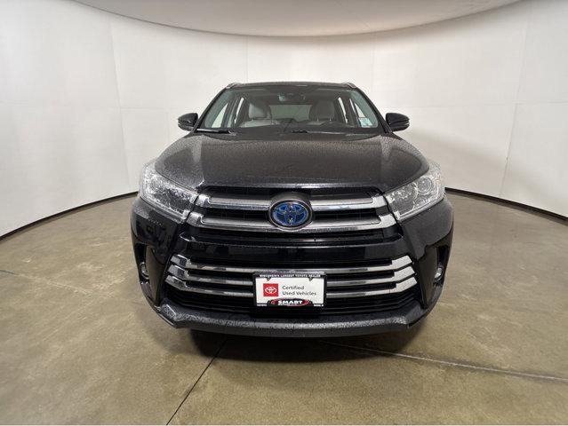 used 2019 Toyota Highlander Hybrid car, priced at $32,993