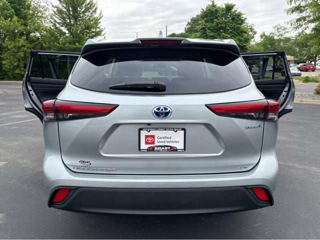 used 2022 Toyota Highlander Hybrid car, priced at $35,996