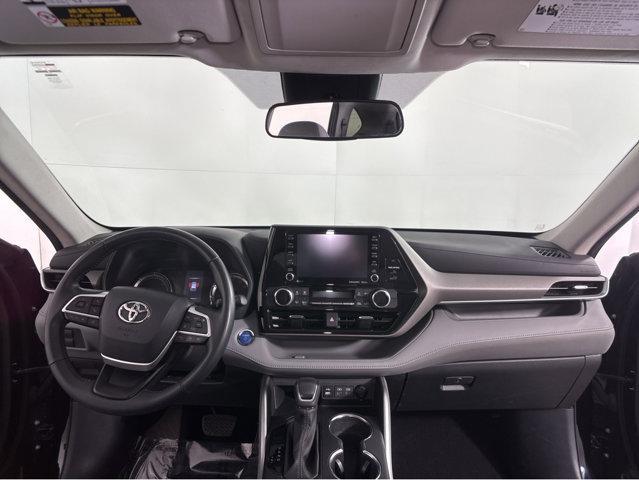 used 2022 Toyota Highlander Hybrid car, priced at $27,998
