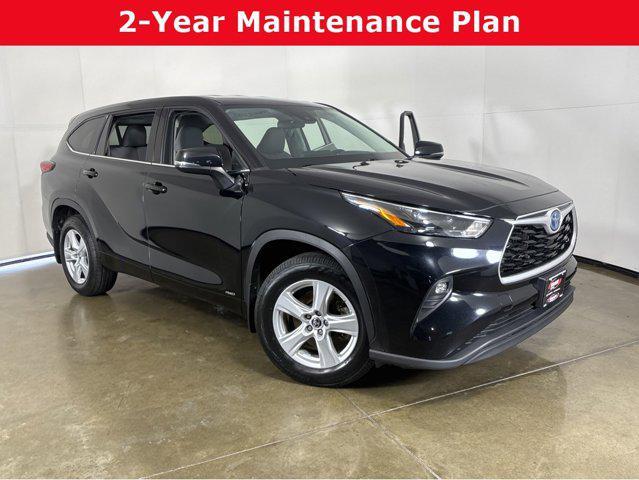 used 2022 Toyota Highlander Hybrid car, priced at $27,998