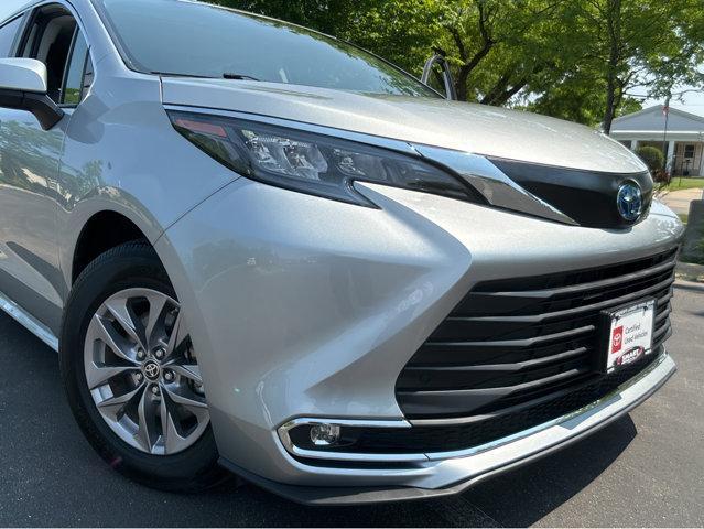 used 2024 Toyota Sienna car, priced at $47,996