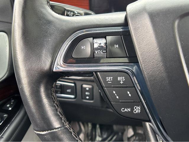used 2021 Lincoln Navigator car, priced at $46,494
