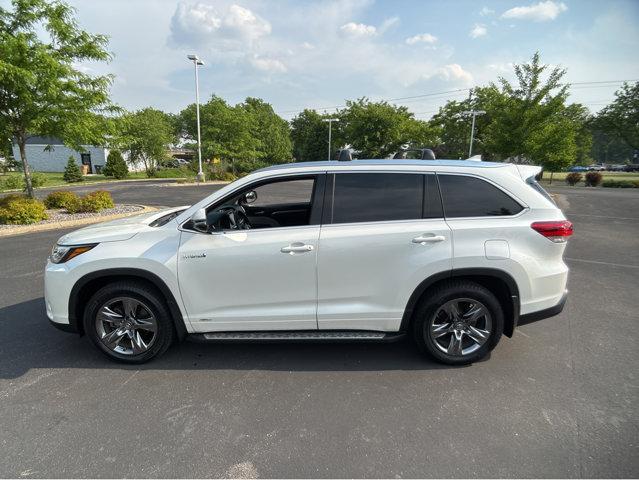 used 2019 Toyota Highlander Hybrid car, priced at $35,700