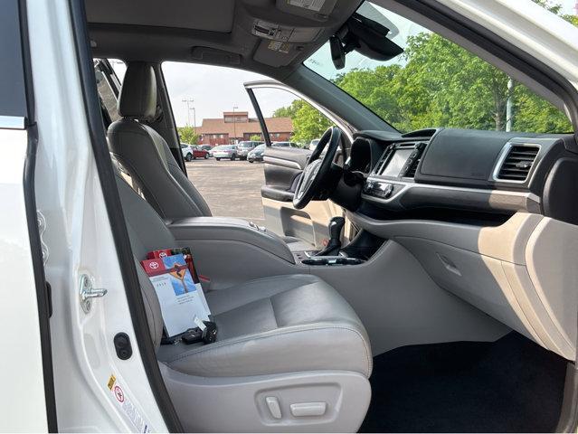 used 2019 Toyota Highlander Hybrid car, priced at $35,700