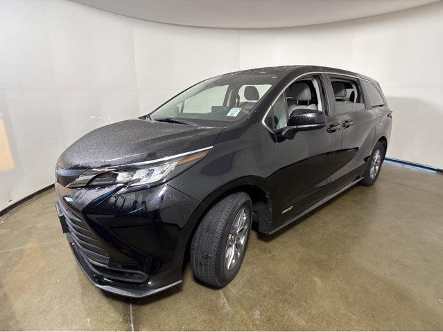 used 2021 Toyota Sienna car, priced at $35,597