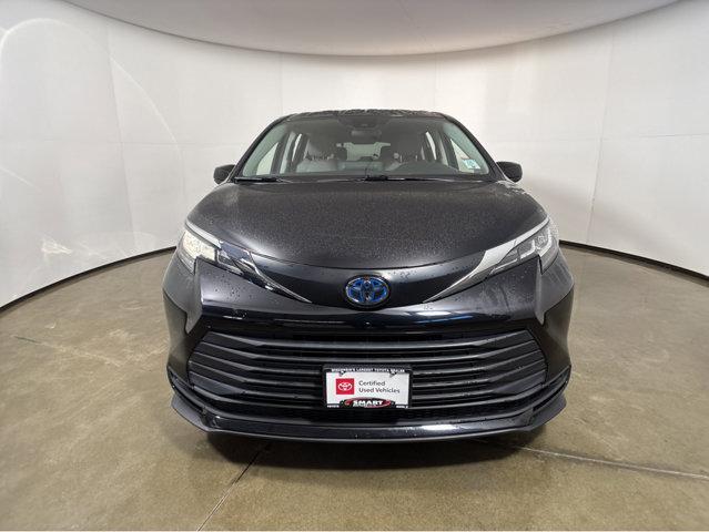 used 2021 Toyota Sienna car, priced at $35,597