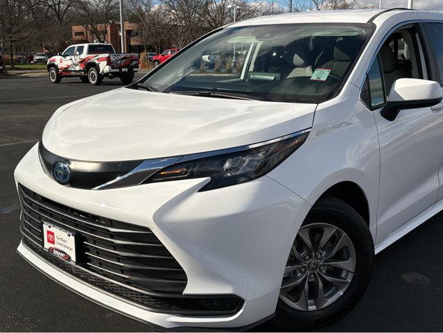 used 2024 Toyota Sienna car, priced at $41,598