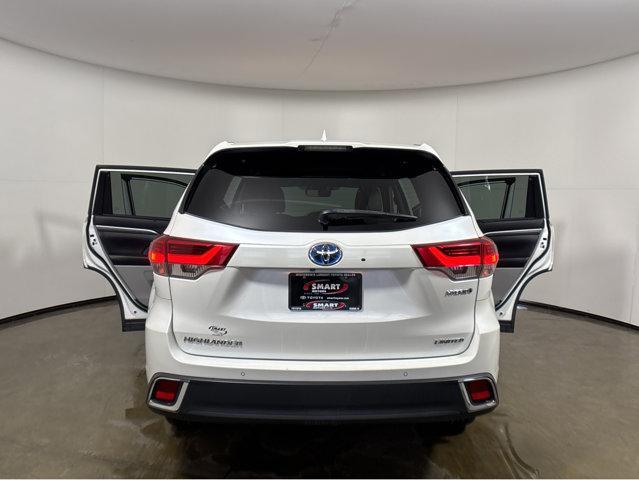 used 2018 Toyota Highlander Hybrid car, priced at $22,500