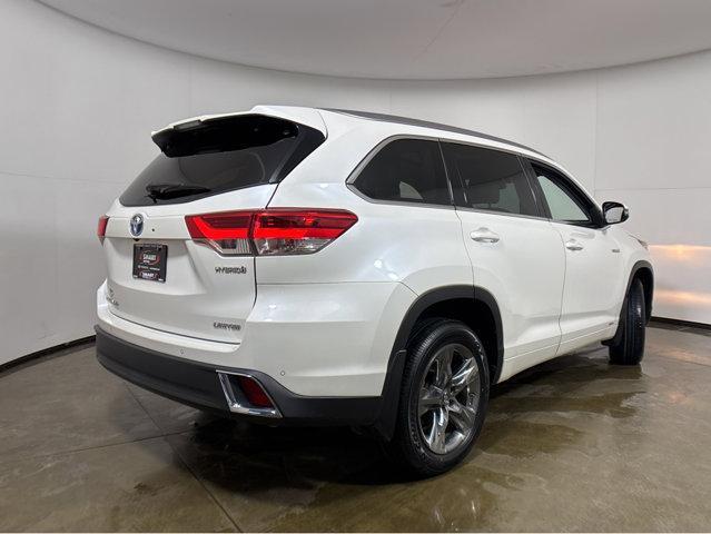 used 2018 Toyota Highlander Hybrid car, priced at $22,500