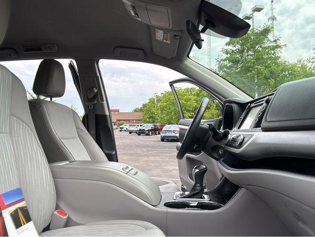 used 2019 Toyota Highlander car, priced at $28,992