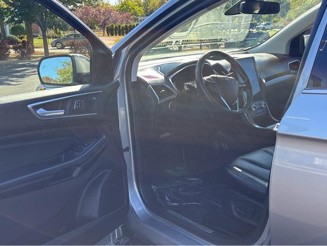 used 2021 Ford Edge car, priced at $20,000