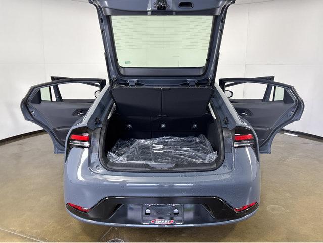 new 2025 Toyota Prius car