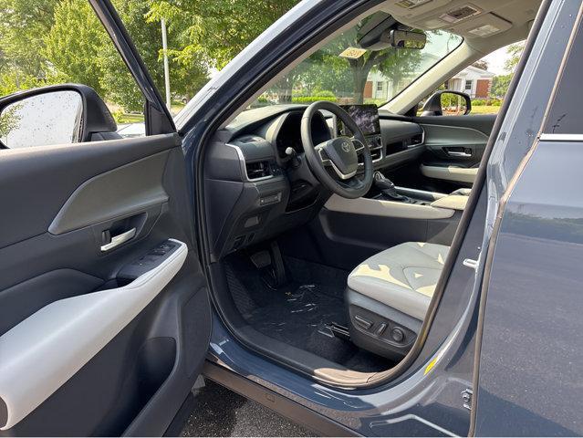 new 2025 Toyota Grand Highlander car, priced at $46,893
