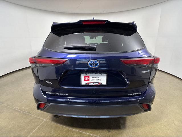 used 2022 Toyota Highlander Hybrid car, priced at $46,589