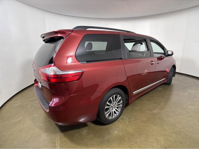 used 2020 Toyota Sienna car, priced at $27,495