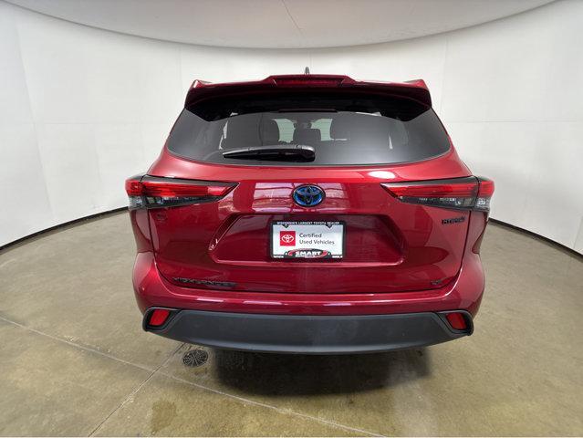 used 2023 Toyota Highlander Hybrid car, priced at $36,900