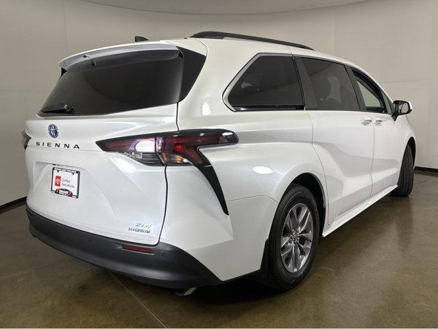 used 2024 Toyota Sienna car, priced at $51,989