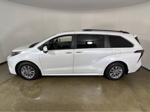 used 2024 Toyota Sienna car, priced at $51,989