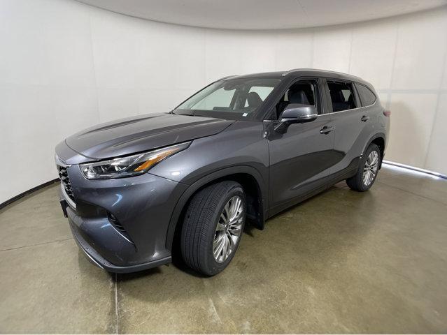 new 2024 Toyota Highlander car, priced at $53,498