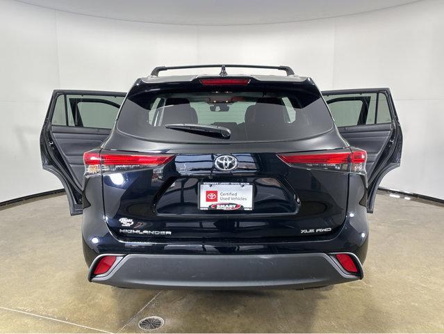used 2021 Toyota Highlander car, priced at $35,998