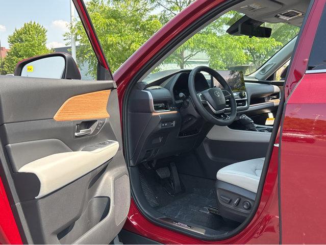 new 2025 Toyota Grand Highlander car, priced at $58,195
