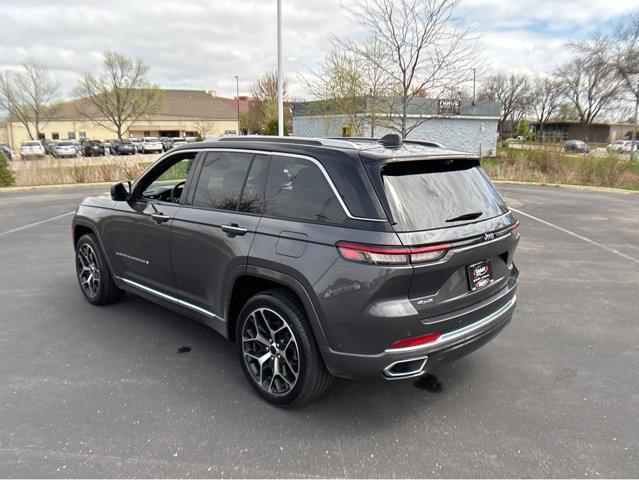 used 2022 Jeep Grand Cherokee car, priced at $43,420