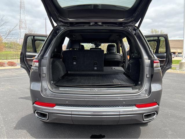 used 2022 Jeep Grand Cherokee car, priced at $43,420