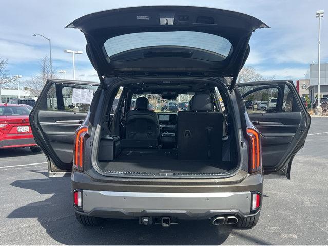 used 2023 Kia Telluride car, priced at $34,778