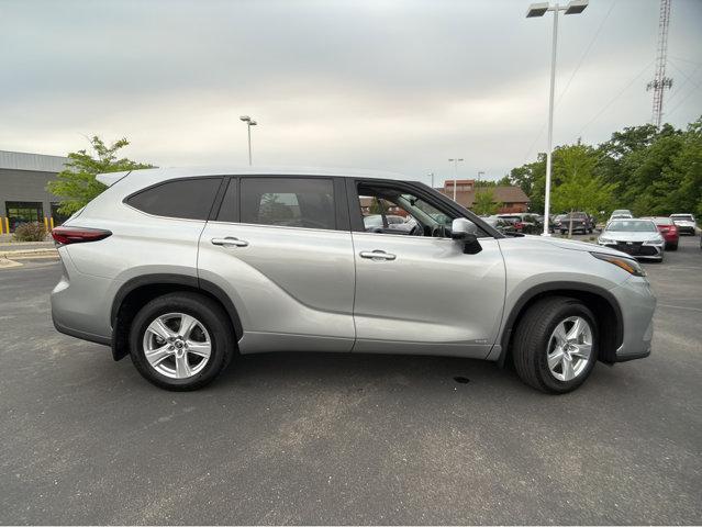 used 2024 Toyota Highlander Hybrid car, priced at $42,979