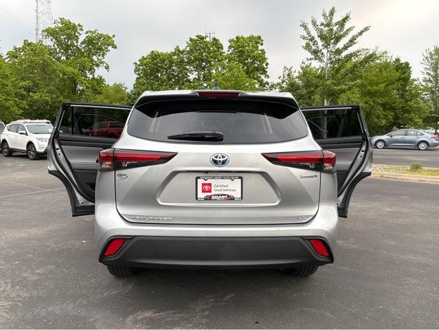 used 2024 Toyota Highlander Hybrid car, priced at $42,979