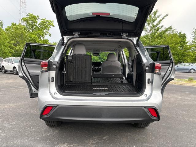used 2024 Toyota Highlander Hybrid car, priced at $42,979