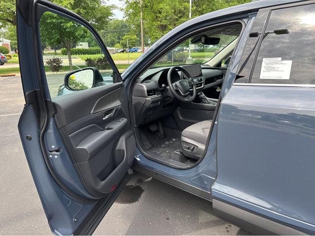 new 2025 Toyota Highlander car, priced at $43,293