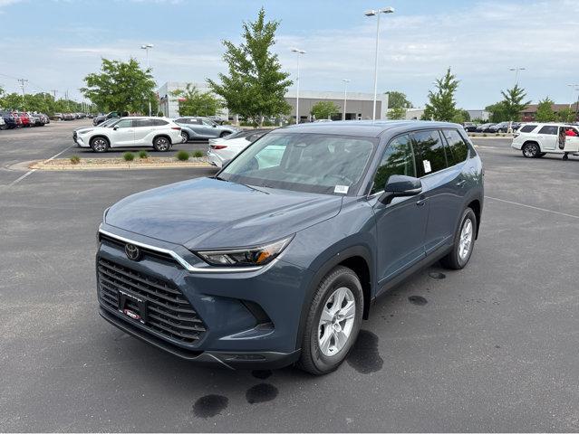 new 2025 Toyota Highlander car, priced at $43,293