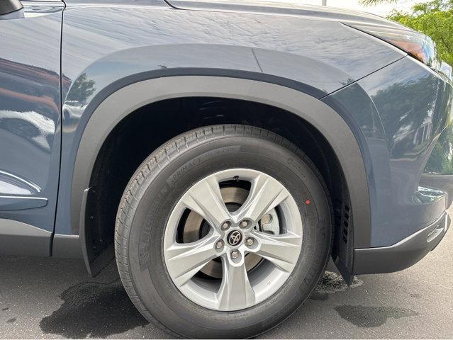 new 2025 Toyota Highlander car, priced at $43,293