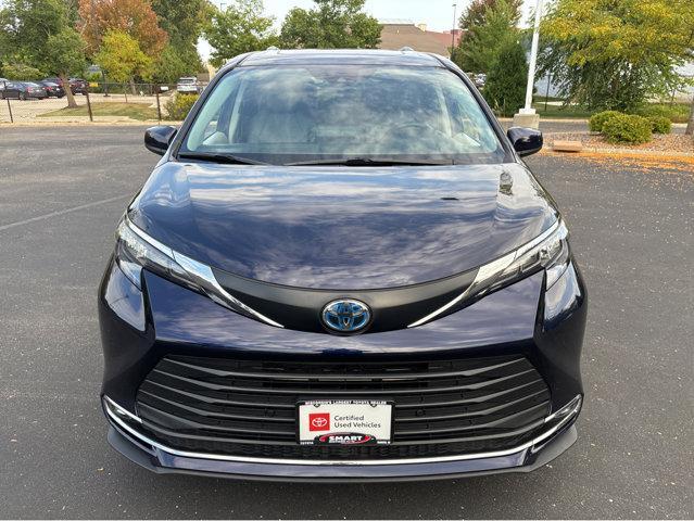 used 2024 Toyota Sienna car, priced at $40,000
