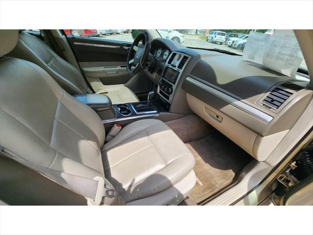 used 2009 Chrysler 300 car, priced at $4,995