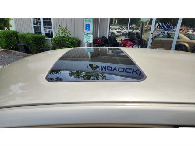 used 2009 Chrysler 300 car, priced at $4,995