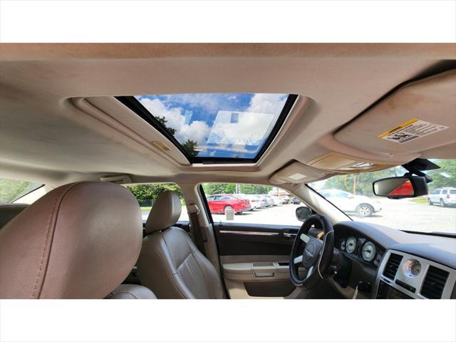 used 2009 Chrysler 300 car, priced at $4,995