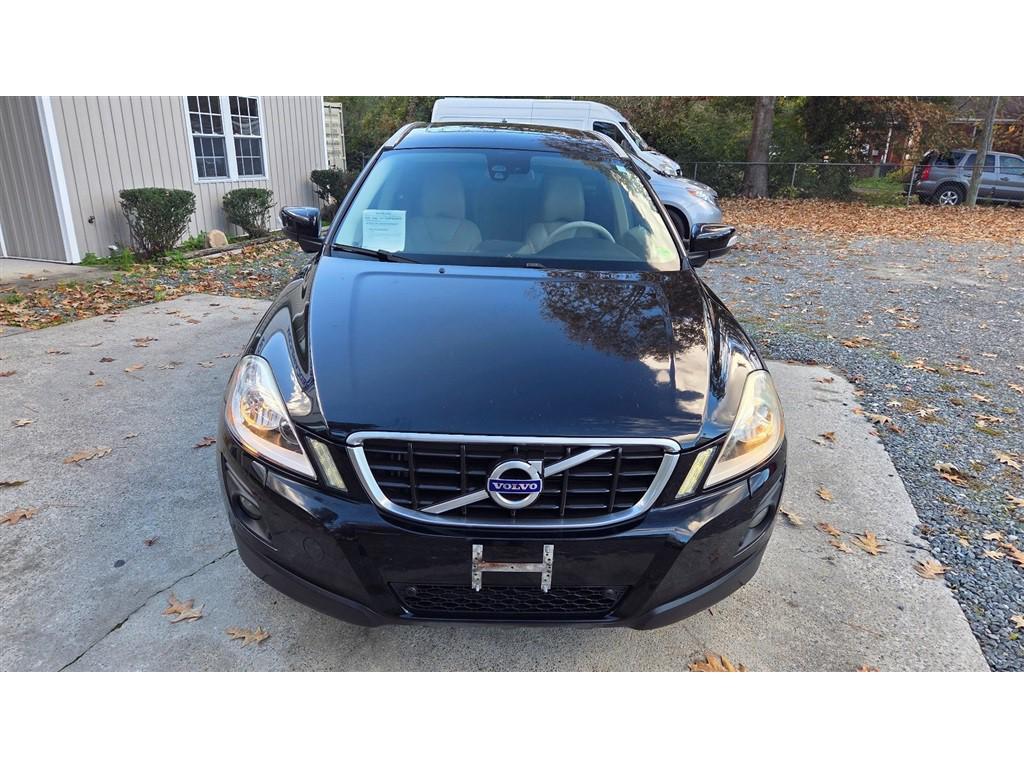 used 2010 Volvo XC60 car, priced at $4,995