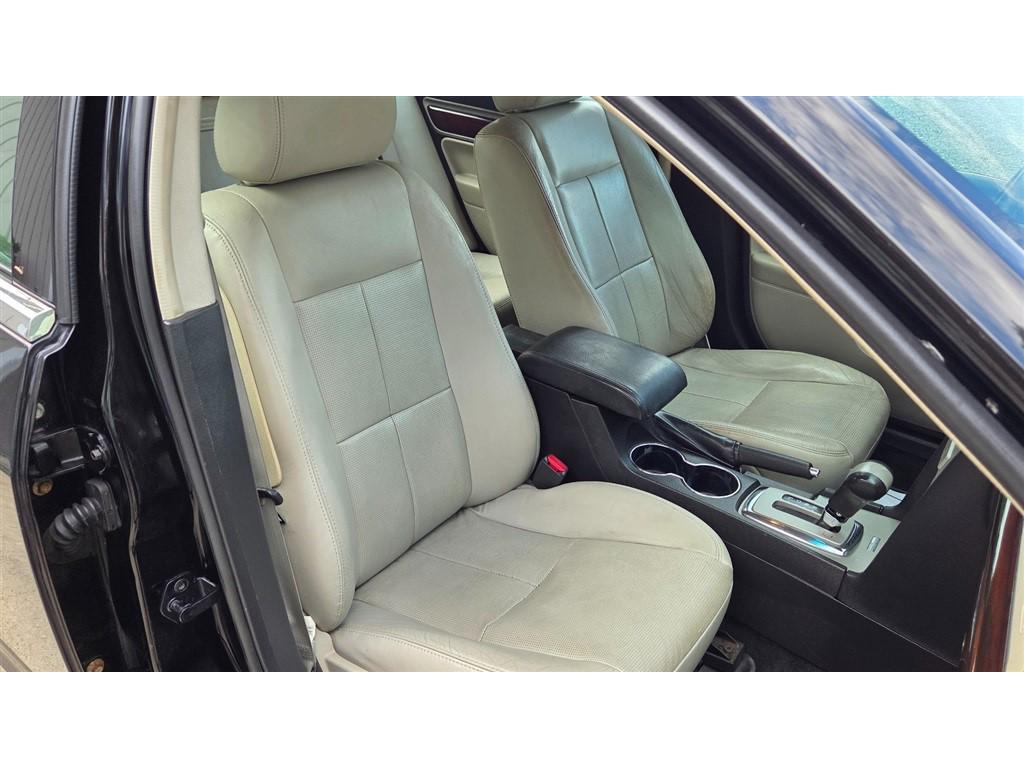 used 2008 Lincoln MKZ car, priced at $5,995