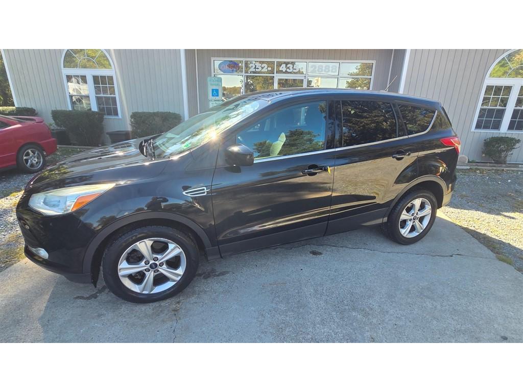 used 2014 Ford Escape car, priced at $5,995