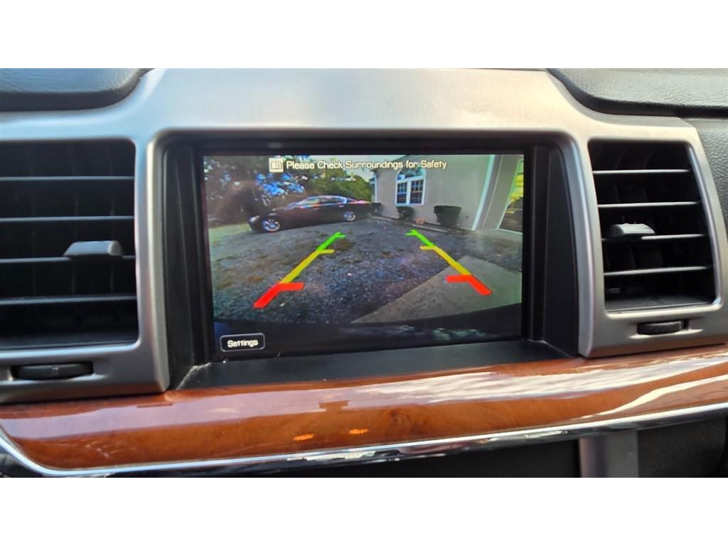 used 2012 Lincoln MKZ car, priced at $6,995