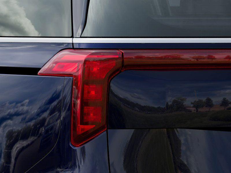 new 2025 Kia Carnival car, priced at $42,650