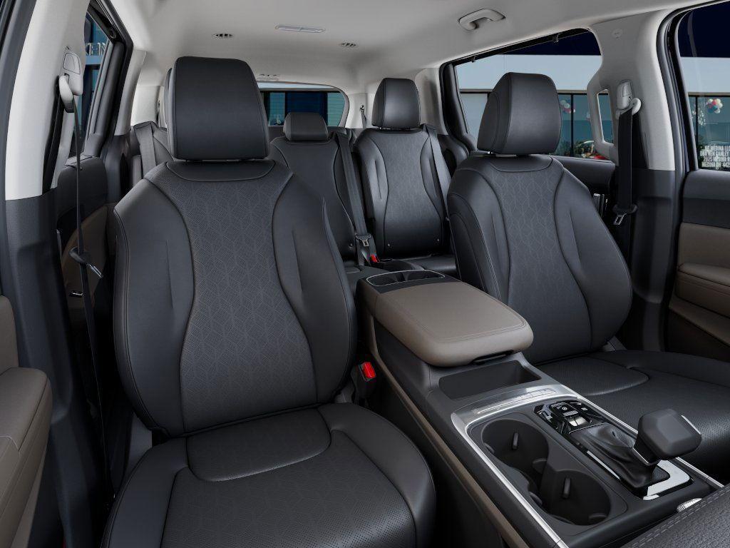 new 2025 Kia Carnival car, priced at $42,650