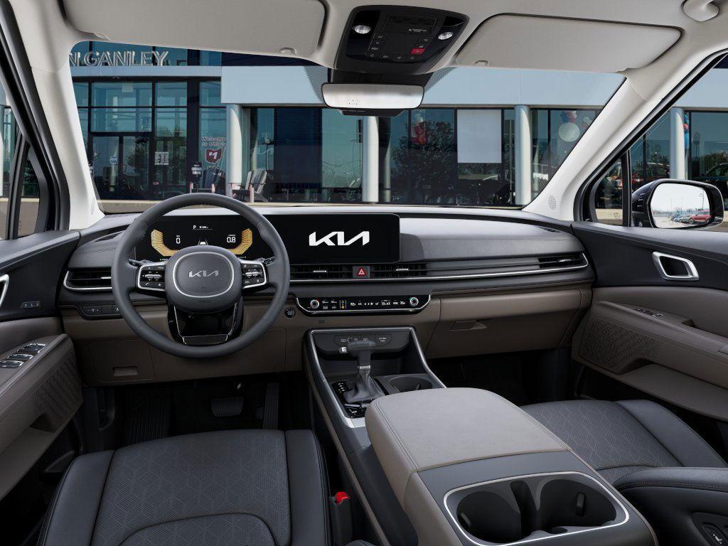 new 2025 Kia Carnival car, priced at $42,650