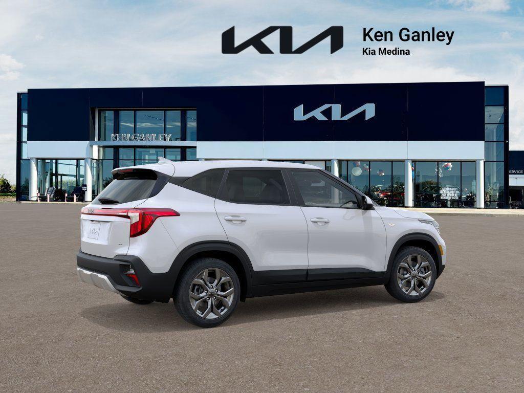 new 2025 Kia Seltos car, priced at $25,920