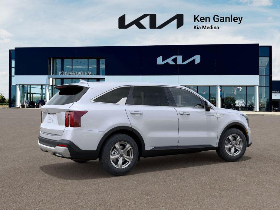 new 2025 Kia Sorento car, priced at $33,085