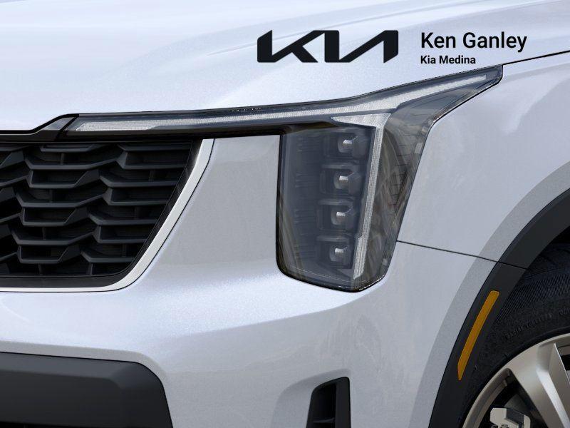 new 2025 Kia Sorento car, priced at $32,485